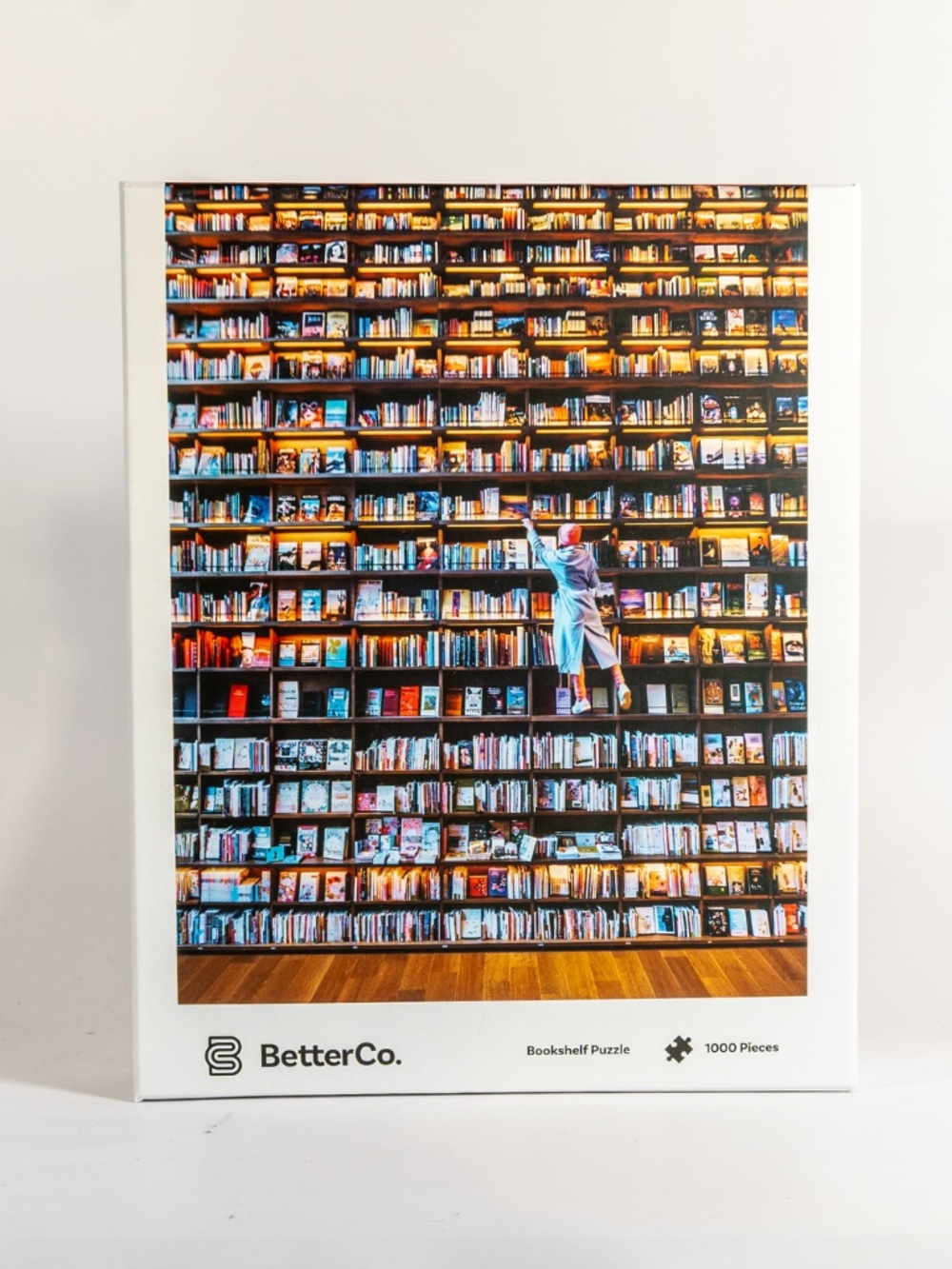 Bookshelf 1000 piece puzzle by Better Co